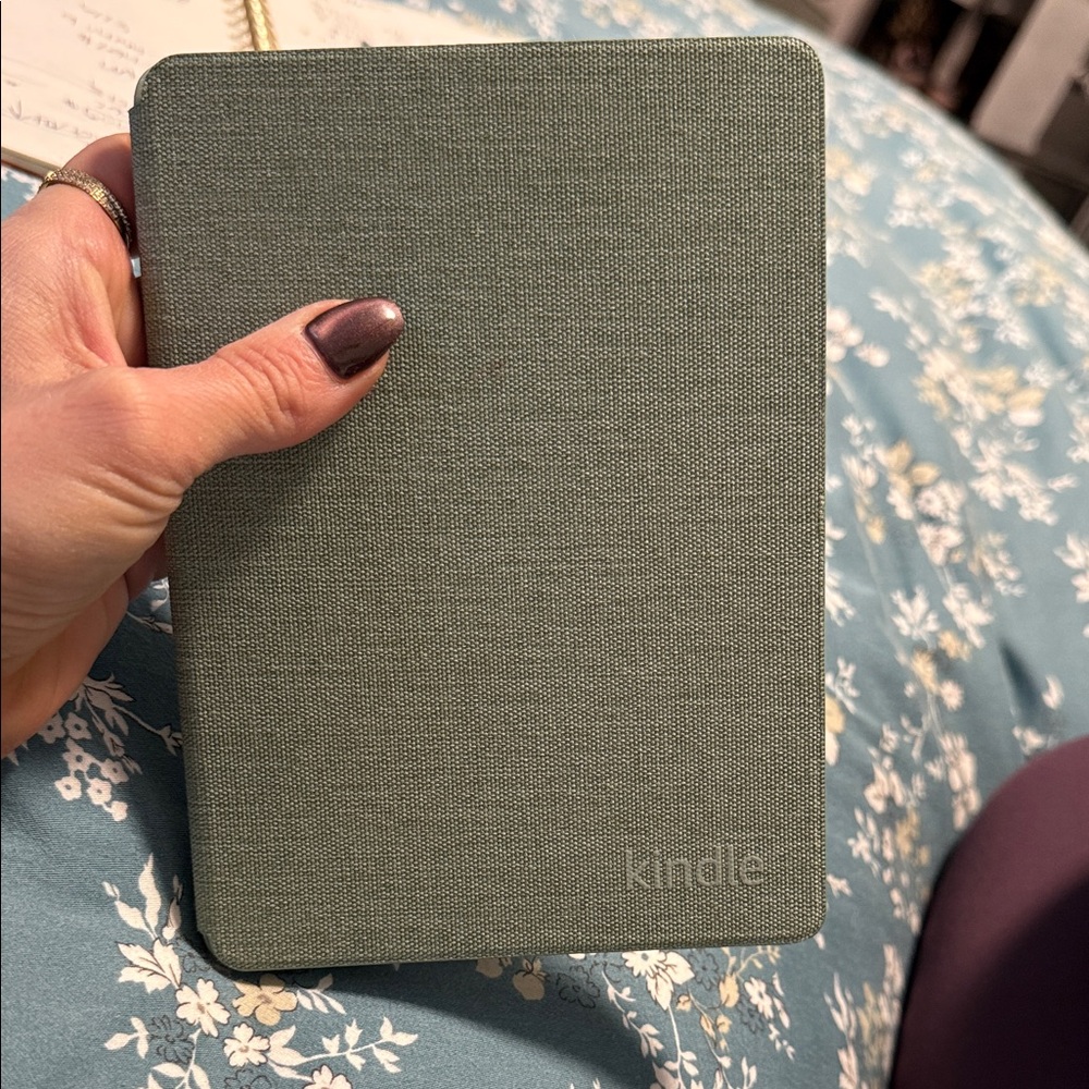 E-Reader - Gray